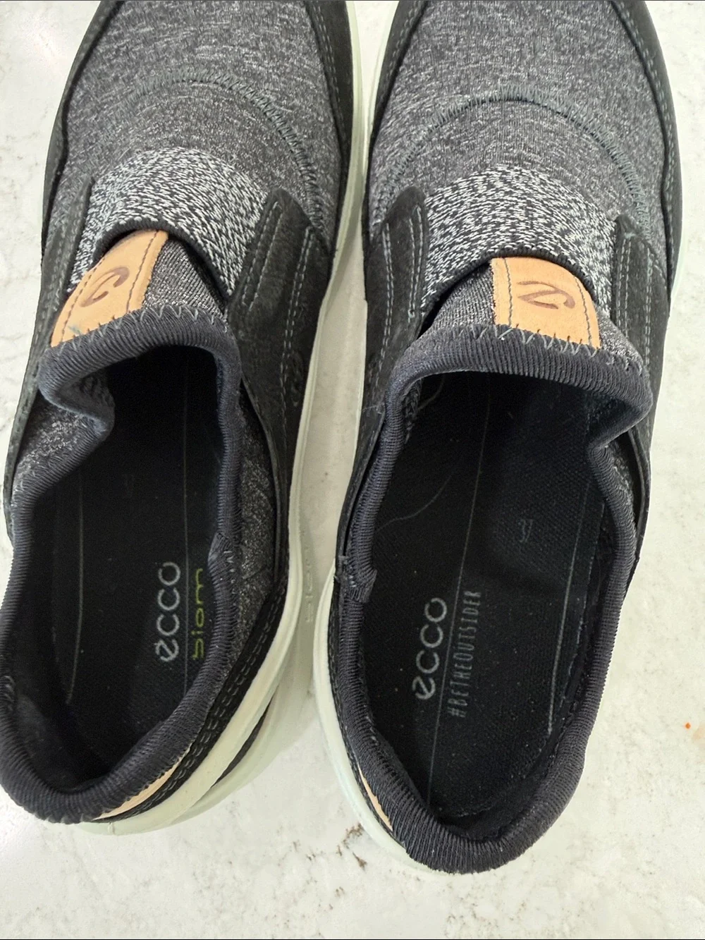 ECCO Yak Leather Slip On Sneakers Knit Gray Black Size 6.5